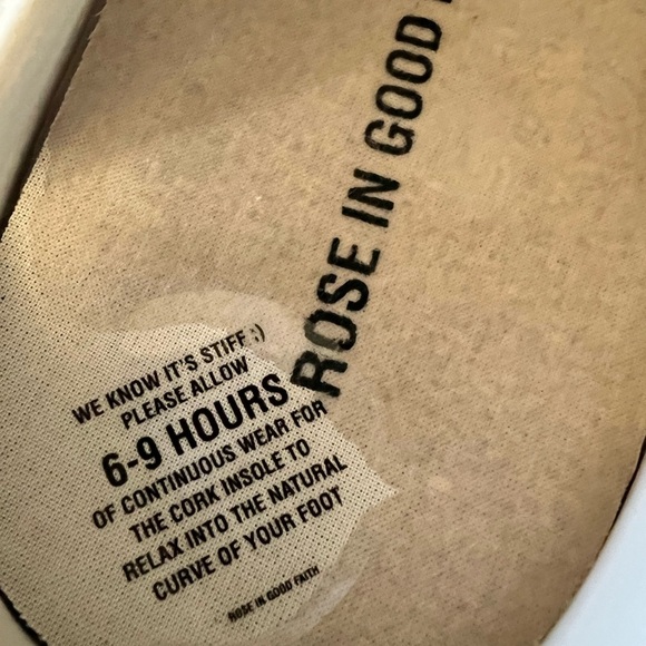 Rose In Good Faith Shoes in men's size 9 are a stylish and comfortable - Picture 9 of 9